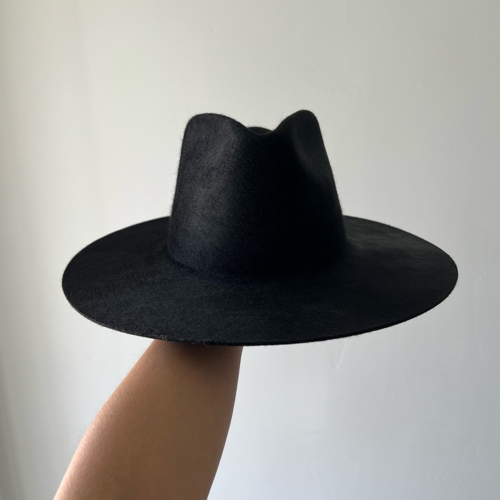 Janessa Leon Lennon Black Wool Hat Size M